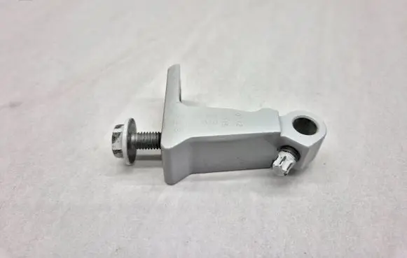 Volkswagen ID.3 Rear door upper hinge 8V5833403D A047058