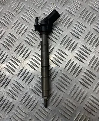 Audi A8 S8 D3 4E Fuel injector 059130277AH 0445115052