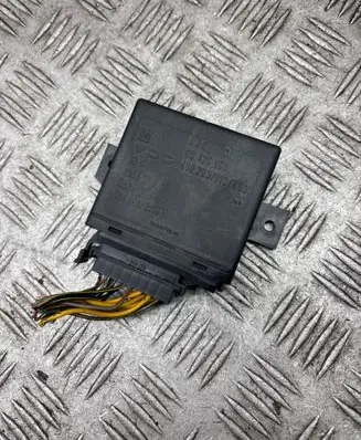 Opel Zafira A Light module LCM 09135156