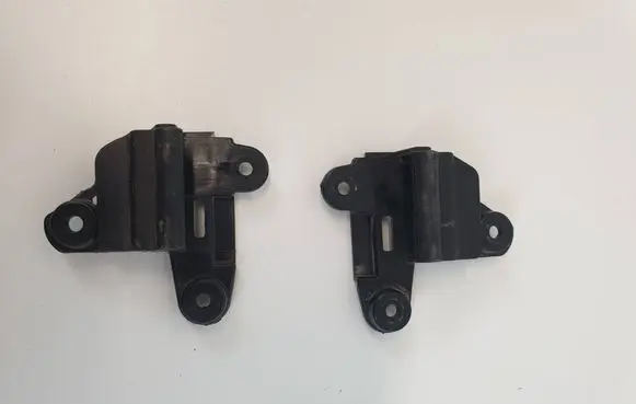 KIA Sportage Headlight/headlamp mounting bracket PA66GF30K
