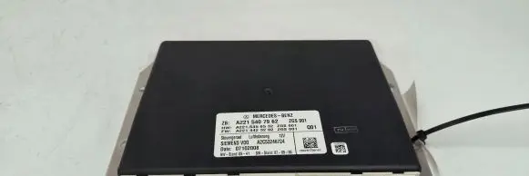 Mercedes-Benz S W221 Central body control module A2215407962