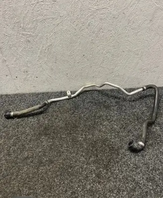 BMW X5 F15 Engine coolant pipe/hose 7646679