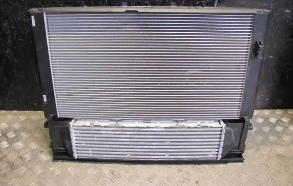 BMW 2 F46 Radiator set 8670933 RAD09