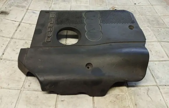 Audi A4 S4 B5 8D Engine cover (trim) 058103721 058103721B