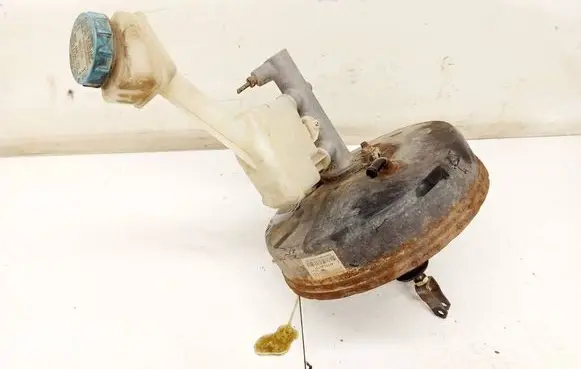 Nissan Primera Brake booster 47210AV701