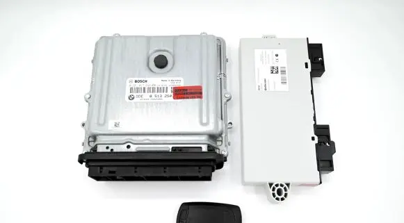 Engine ECU kit and lock set
