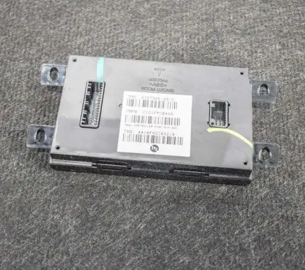 Tesla Model X Climate control unit C101FPCBA06 600736600C