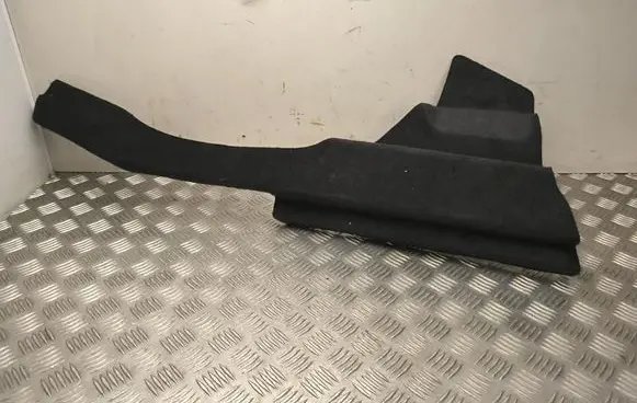 Tesla Model 3 (D)pillar trim (top) 173383810E