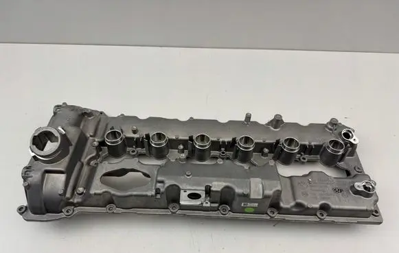 BMW 7 G11 G12 Rocker cam cover 9453761