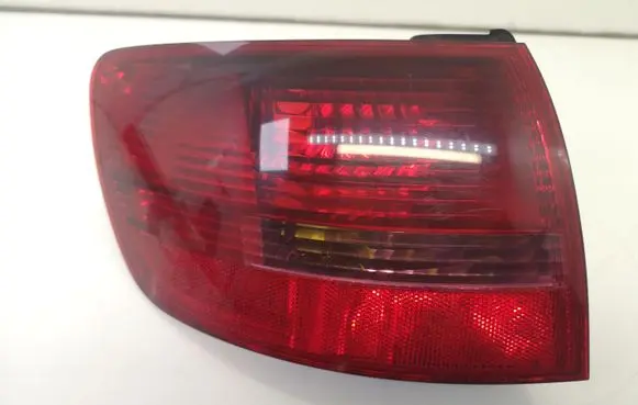 Audi A6 S6 C6 4F Rear/tail lights 89034302