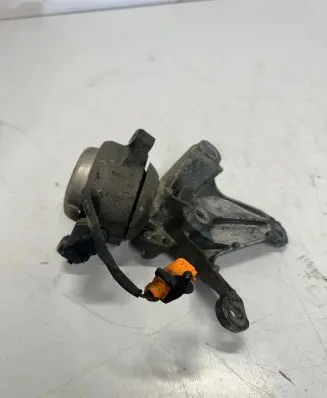 Audi A8 S8 D4 4H Gearbox mounting bracket 4H0399113E