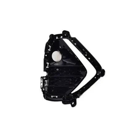 Hyundai Tucson TL Front bumper lower grill 86523D7700
