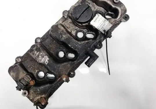 Hyundai Santa Fe Rocker cam cover 