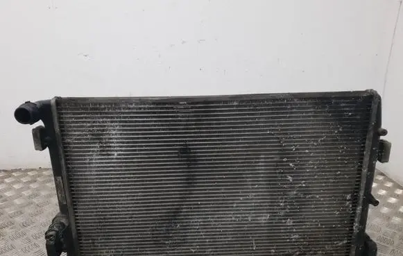 Seat Cordoba (6L) Coolant radiator 6Q0121253R