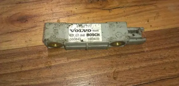 Volvo S60 Airbag deployment crash/impact sensor 9452777