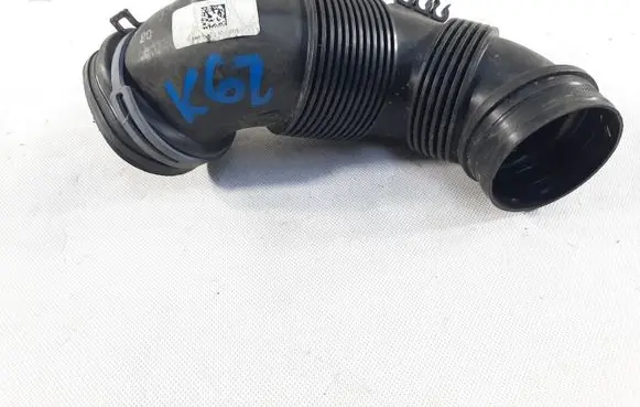 Volkswagen PASSAT B8 Air intake hose/pipe 5Q0129654