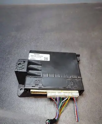 Toyota Avensis T270 Climate control unit 88650-05232