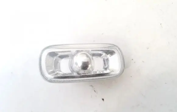 Audi A4 S4 B6 8E 8H Front fender indicator light 8E0949127