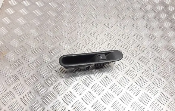 Renault Espace - Grand espace IV Electric window control switch 8200327947