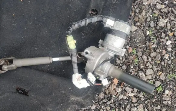 Toyota RAV 4 (XA30) Steering rack