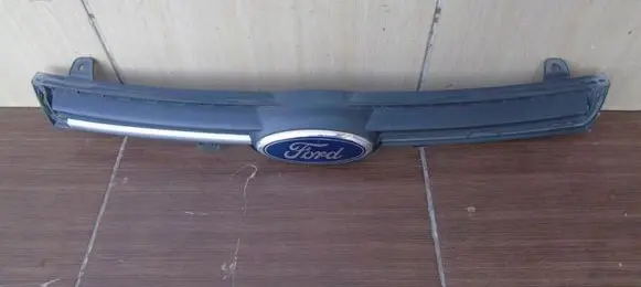Ford Ecosport Front bumper upper radiator grill CN1517F003