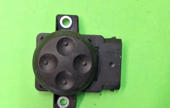Skoda Superb B6 (3T) Seat control switch 8E0959777B 03481451