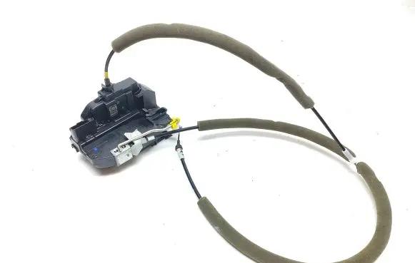 Renault Kadjar Front door lock
