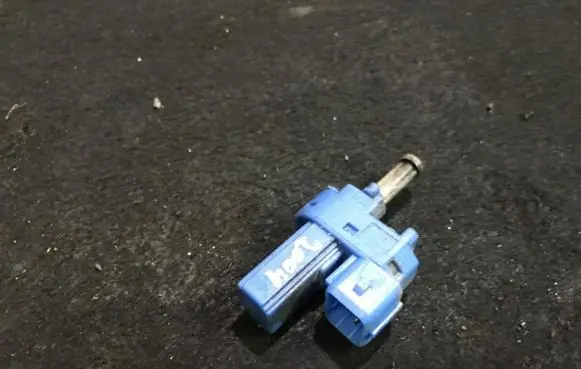 Brake pedal sensor switch
