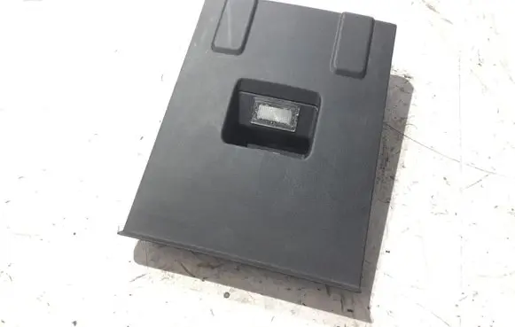 Engine bonnet/hood lock trim molding