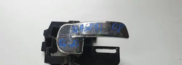 Nissan Qashqai Rear door interior handle