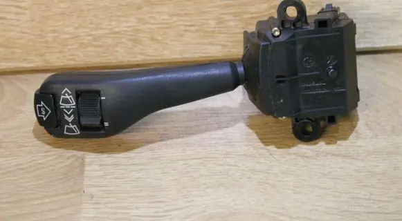 BMW X5 E53 Wiper switch 8375408
