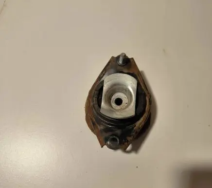 Subaru Forester SJ Coil spring/strut mount 20370SG000