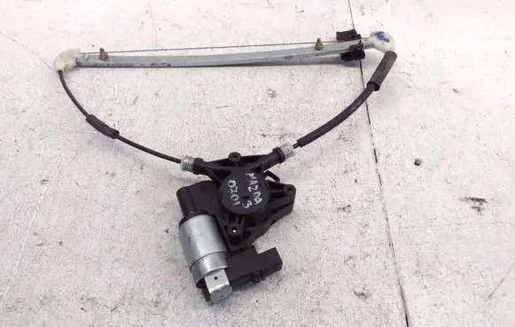 Mazda 3 I Rear door window regulator with motor G22C5858X CM011750