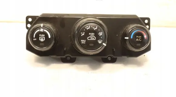 KIA Sportage Interior fan control switch 