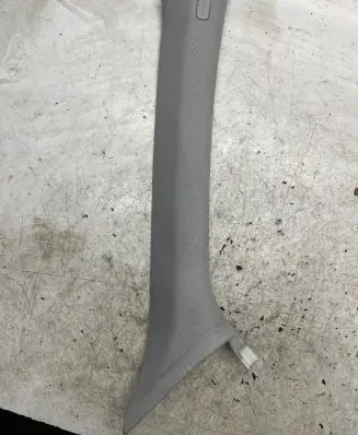 Audi Q5 SQ5 (A) pillar trim 8R0867234B 8R0867234C