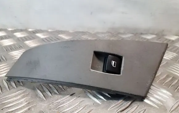 BMW 5 E60 E61 Electric window control switch 6922244