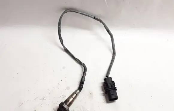 Volkswagen Touran I Lambda probe sensor 0281004148 1K0998262