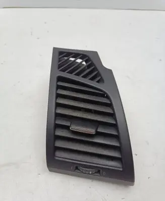 BMW 1 E81 E87 Dashboard side air vent grill/cover trim 7059188 P0102044