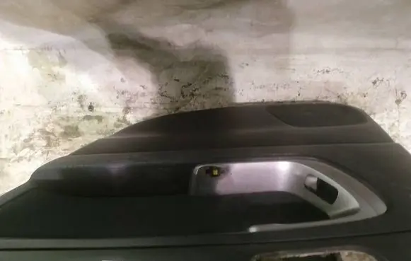 Rear door card panel trim