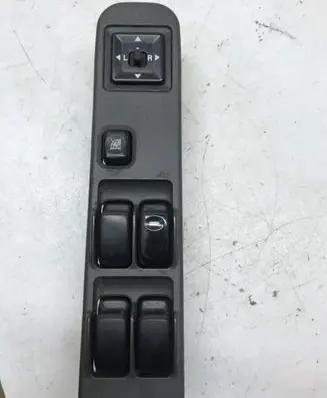 Mitsubishi Pajero Electric window control switch MR796122X2