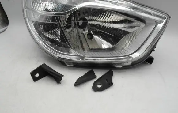Dacia Dokker Headlight/headlamp 260102414R