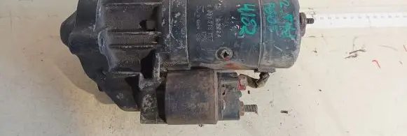 Peugeot 605 Starter motor 0001218157 BOSCH