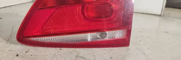 Volkswagen PASSAT B7 Tailgate rear/tail lights 3AF945094B 605514