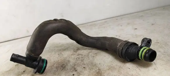 Skoda Octavia Mk3 (5E) Breather hose/pipe 04E103175D 04E103202L
