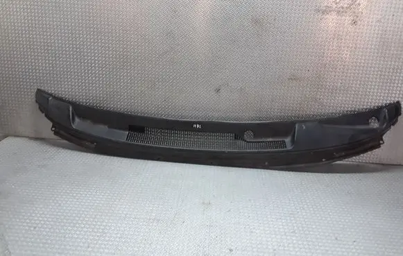 Suzuki Liana Wiper trim 7233054G11