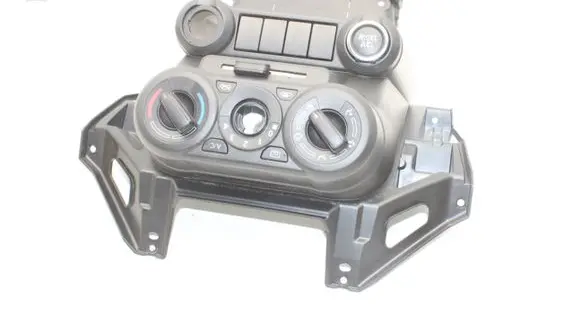 Suzuki Ignis Interior fan control switch 