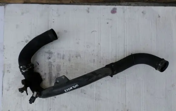 Mitsubishi Outlander Intake resonator 