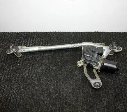 Front wiper linkage and motor