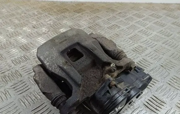 Mitsubishi Eclipse Cross Rear brake caliper
