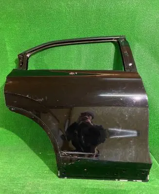 Honda HR-V Rear door